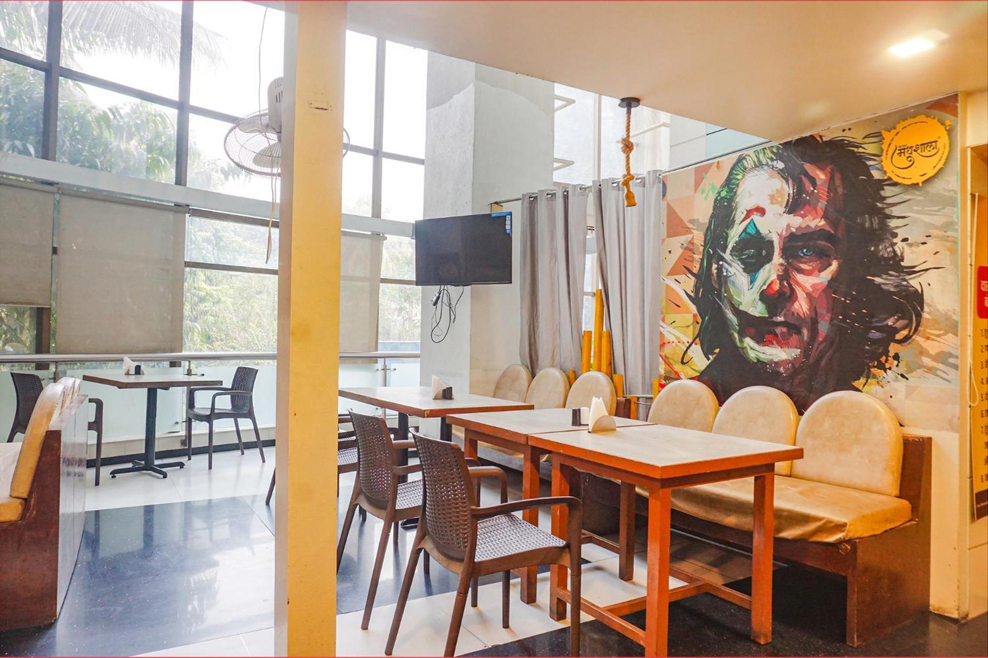 Fabhotel Prime Deccan 8 ปูเน่ ภายนอก รูปภาพ