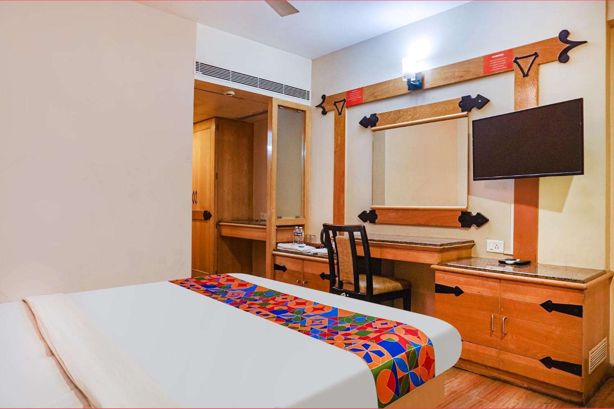 Fabhotel Prime Deccan 8 ปูเน่ ภายนอก รูปภาพ